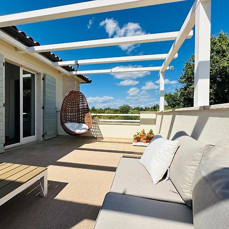 Juršići Luxury Villa In Istria - 9,000 Sqm Private Estate With Pool & Sauna, 15 Min To Sea, Near Fazana, 3 Bedrooms מראה חיצוני תמונה