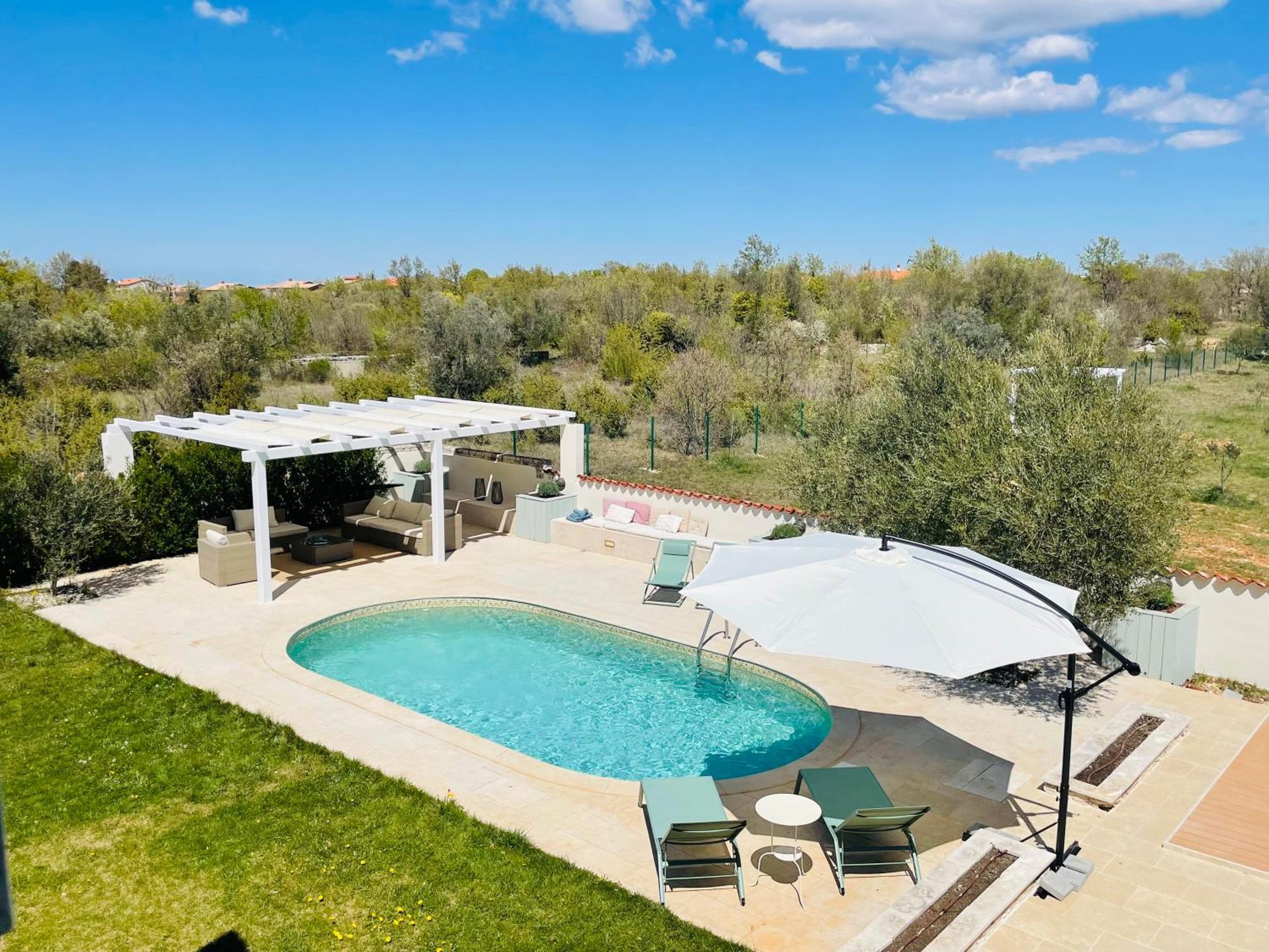 Juršići Luxury Villa In Istria - 9,000 Sqm Private Estate With Pool & Sauna, 15 Min To Sea, Near Fazana, 3 Bedrooms מראה חיצוני תמונה
