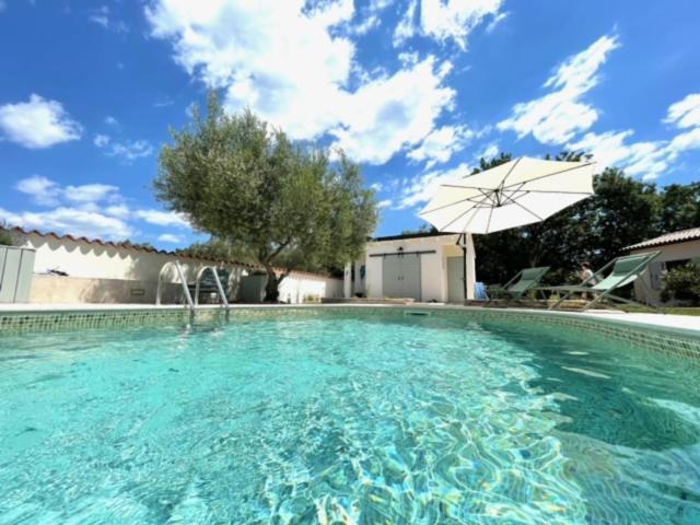 Juršići Luxury Villa In Istria - 9,000 Sqm Private Estate With Pool & Sauna, 15 Min To Sea, Near Fazana, 3 Bedrooms מראה חיצוני תמונה